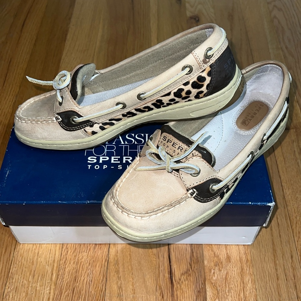 Sperry boat shoes